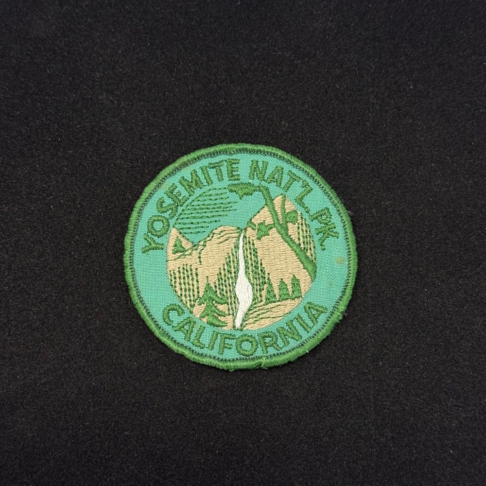 Vintage Yosemite National Park California Embroidered Souvenir Patch 3 Inch